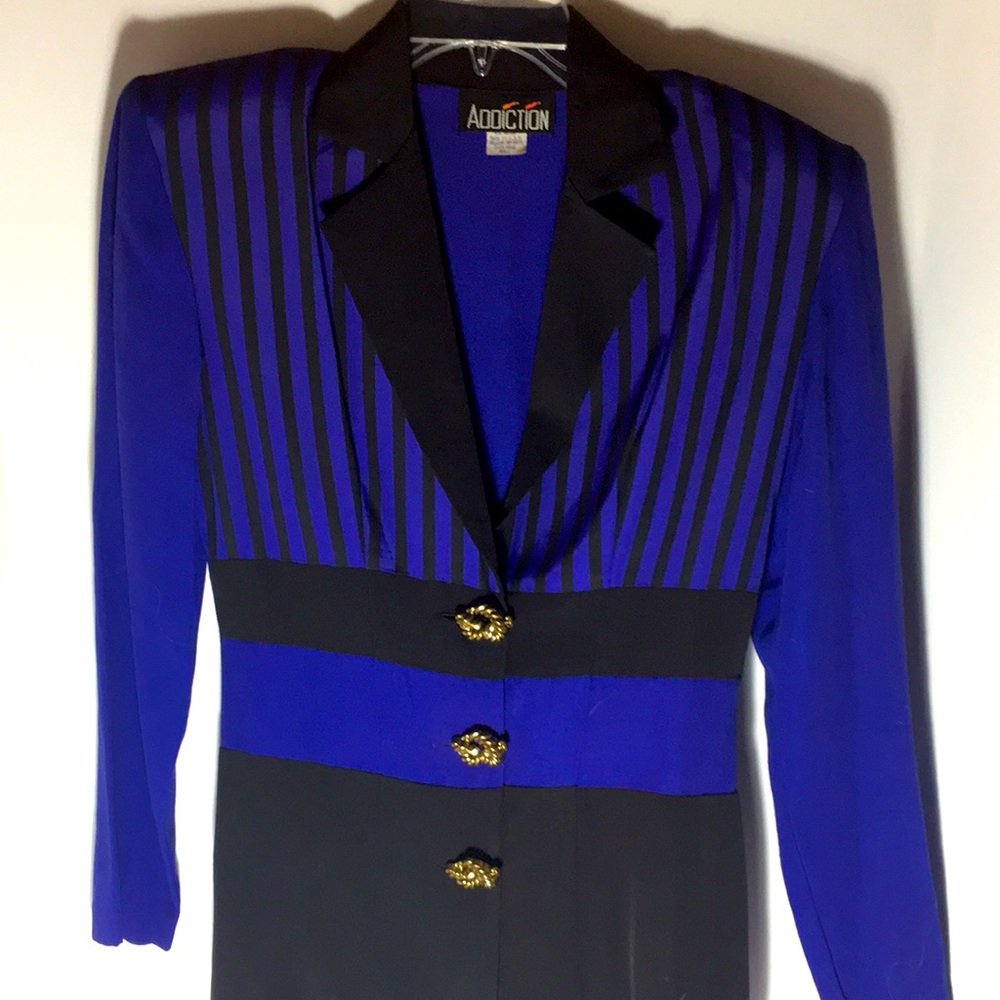 Vintage suit with car wash hem shirt.